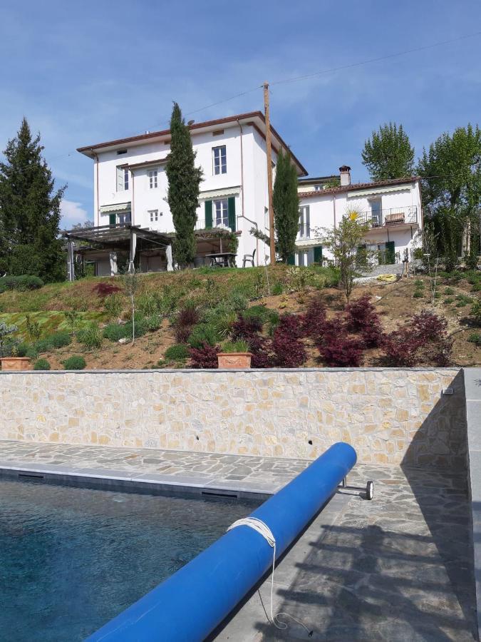 Villa Pavone 코렐리아안텔미넬리 외부 사진