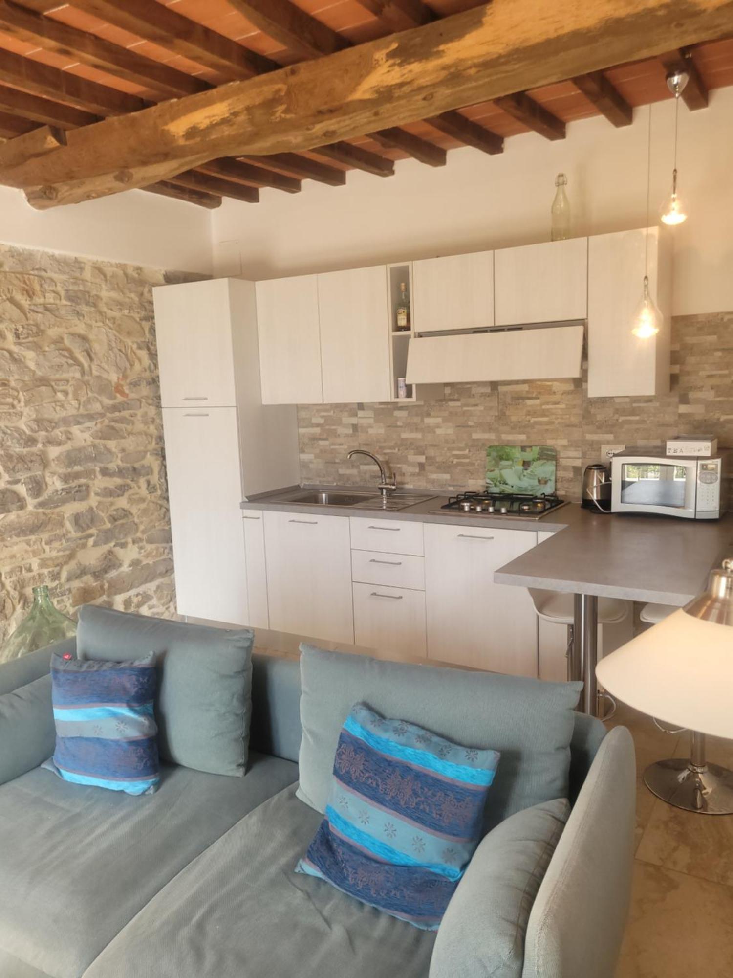 Villa Pavone 코렐리아안텔미넬리 외부 사진